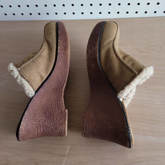 90s Y2k Suede Clog Mules Sherpa Buckle Size 9 - Picture 2 of 8